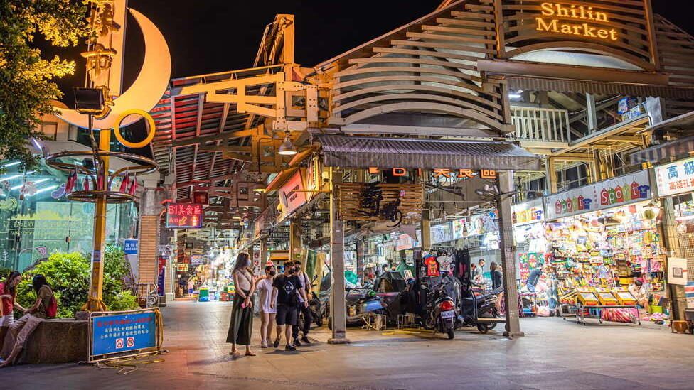 Fengjia Night Market